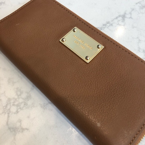 Michael Kors Handbags - Michael kors brown wallet